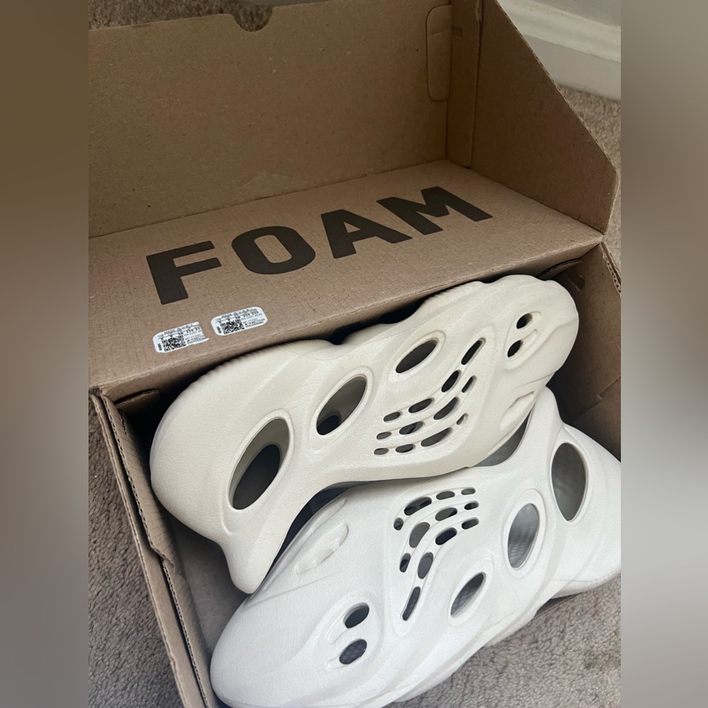 COPY - Yeezy Foam Runners